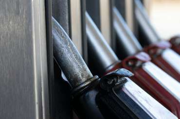 Fuel Saving 101: How to Beat Rising Pump Prices in 2026